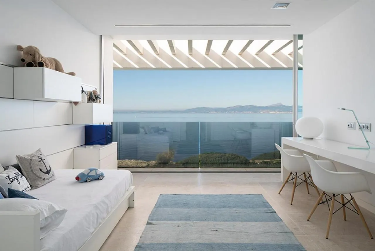 Villa Palma Bay Front Line Llucmajor  España